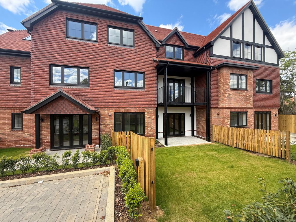 81 Farleigh Road